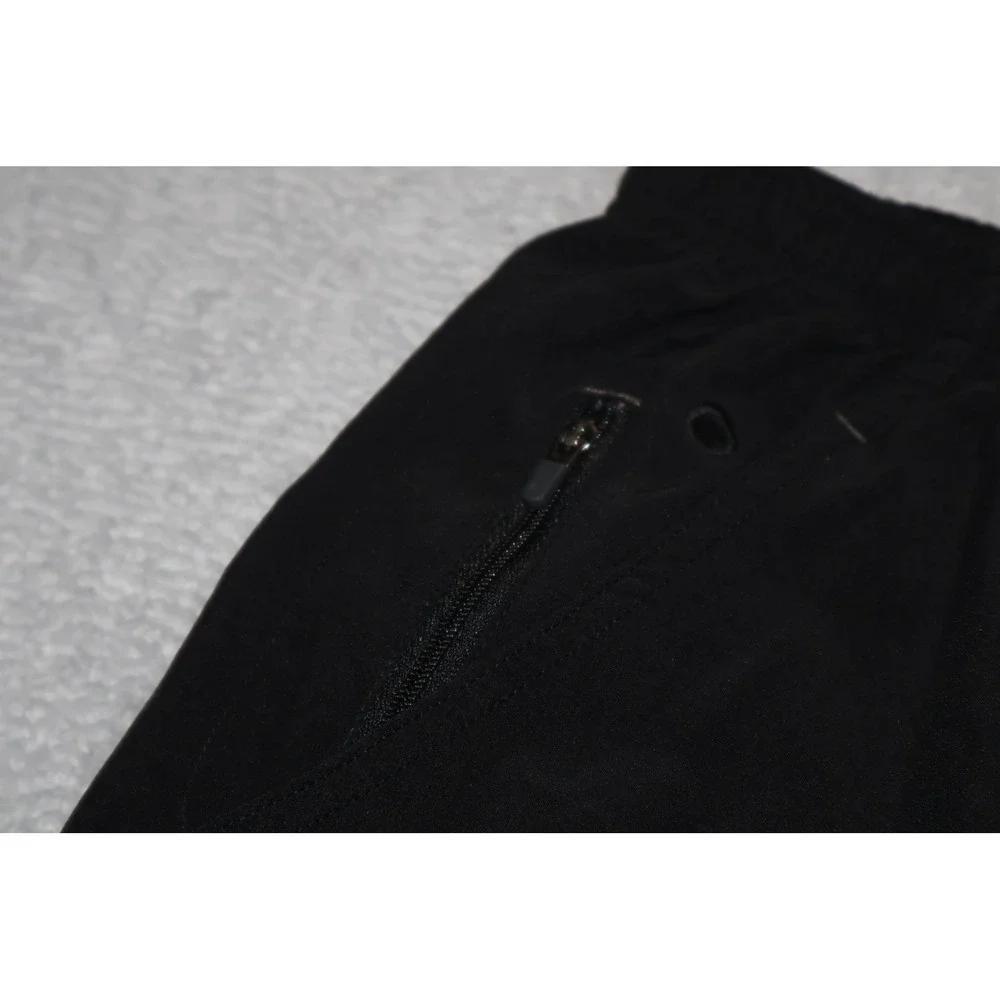 The North Face Athletic Gym Shorts Mens XL Black Drawstring Mesh Zip Pocket